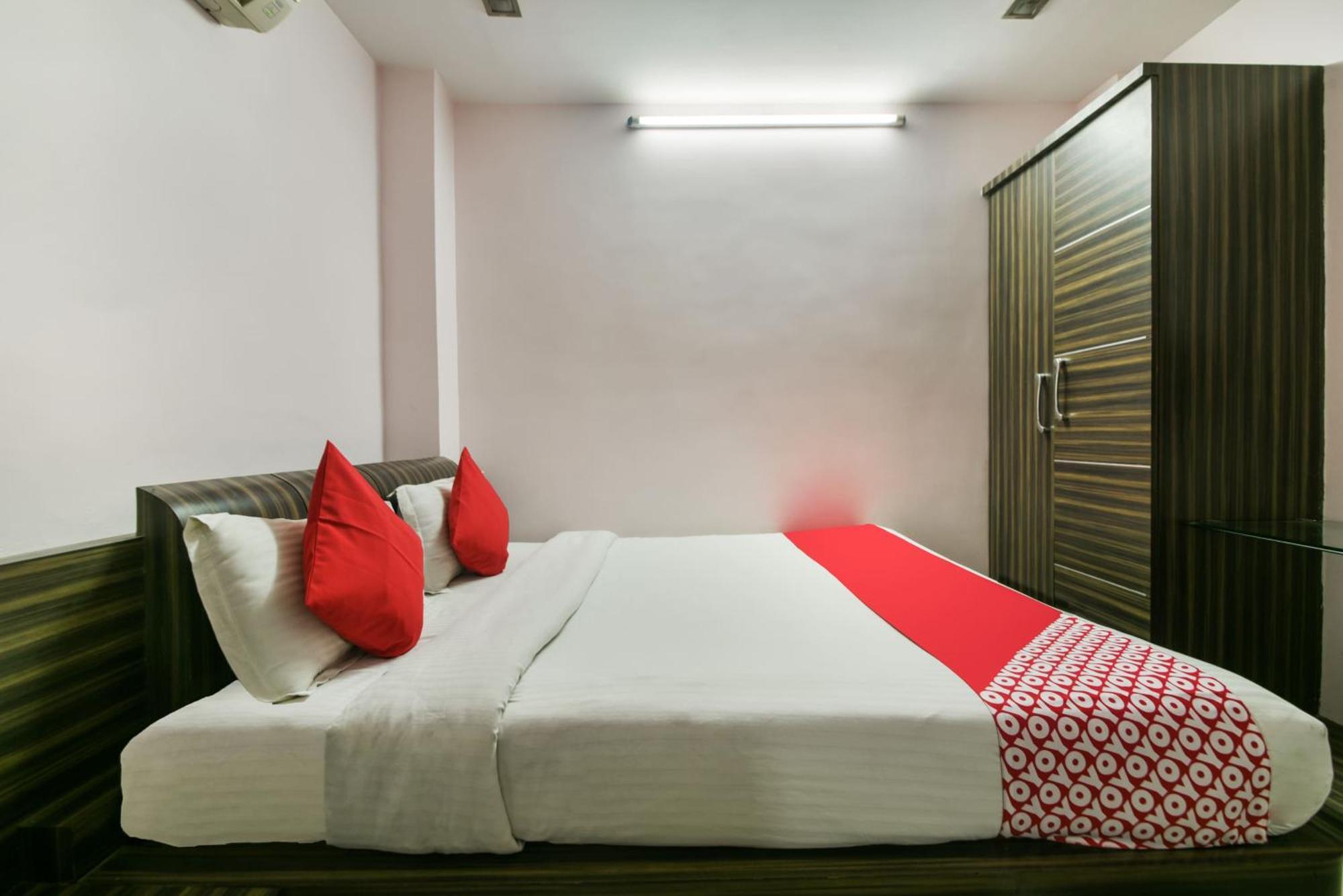 Oyo Hotel Ajanta Hamirgarh Exterior foto