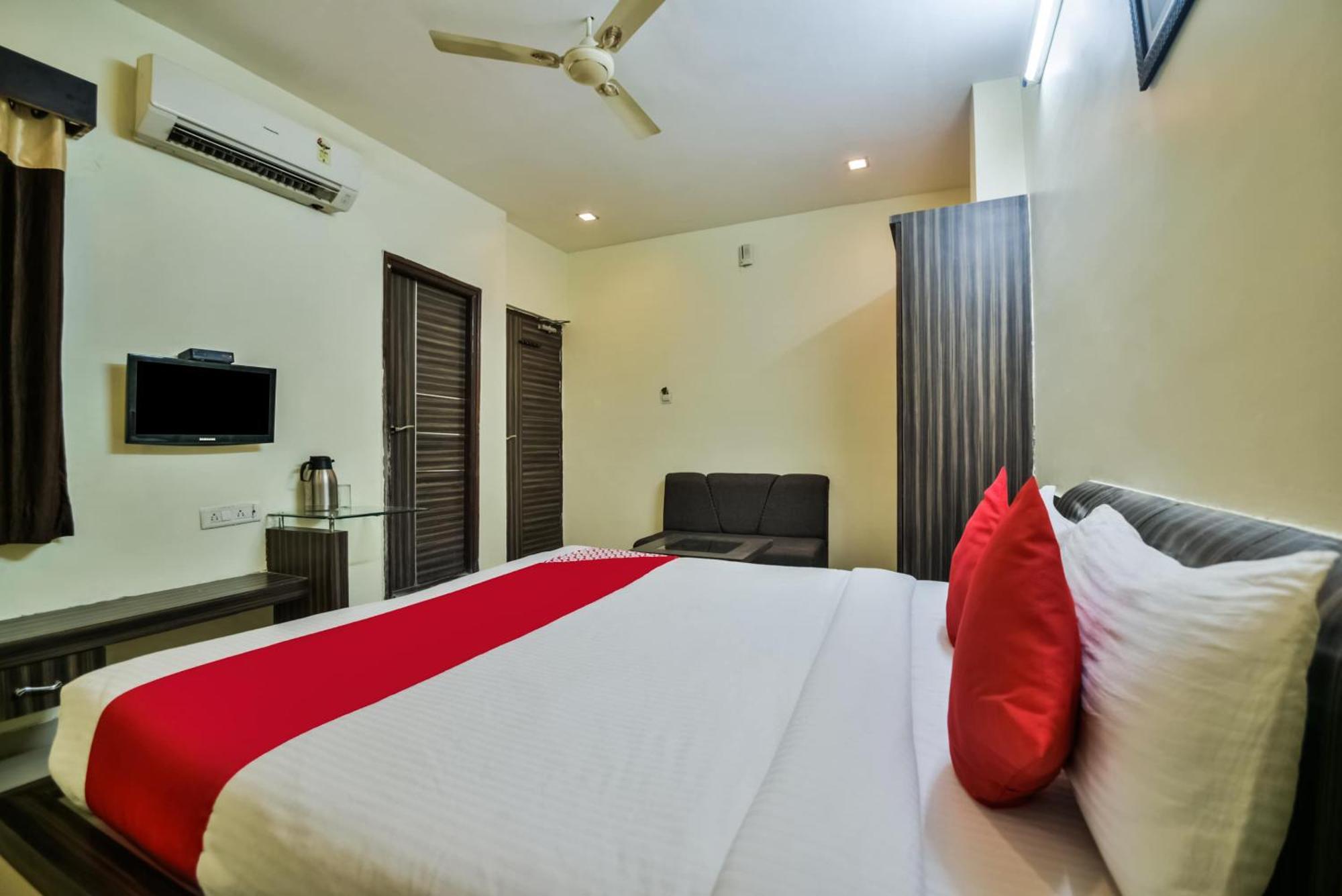 Oyo Hotel Ajanta Hamirgarh Exterior foto